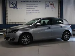Grijs Gebruikt 2015 Peugeot 308 Allure Hatchback | € 8.650 (Eerlijke prijs)