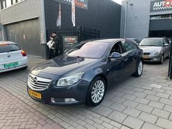 Grijs Gebruikt 2010 Opel Insignia Cosmo Hatchback | € 4.999 (Goede deal)