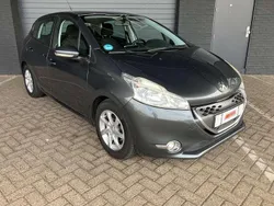 Grijs Gebruikt 2013 Peugeot 208 Hatchback | € 5.500 (Goede deal)