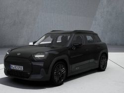 Zwart, metallic lak Nieuw 2025 Mini Aceman Essential SUV | € 36.613