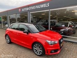 Rood Gebruikt 2013 Audi A1 Sportback Attraction Hatchback | € 12.750 (Iets duurder)