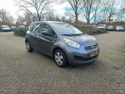 Grijs, metallic lak Gebruikt 2010 Kia Venga 2 Hatchback | € 1.550 (Goede deal)