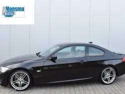 Zwart Gebruikt 2012 BMW 325 Executive Coupé | € 17.975 (Iets duurder)