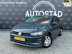 Grijs, metallic lak Gebruikt 2018 VW Polo Trendline Hatchback | € 10.995 (Goede deal)