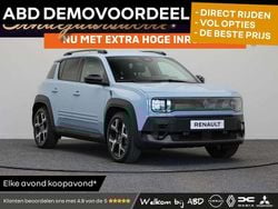 Grijs Gebruikt 2025 Renault 4 E-Tech Iconic SUV | € 32.445 (Goede deal)