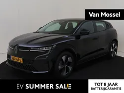 Zwart Gebruikt 2024 Renault Mégane Equilibre Hatchback | € 37.940 (Duur)