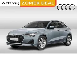 Grijs Nieuw 2025 Audi A3 Sportback Proline Hatchback | € 35.500 (Super prijs)