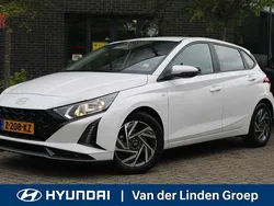 Wit Gebruikt 2024 Hyundai i20 Comfort Hatchback | € 22.950 (Iets duurder)