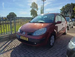 Rood Gebruikt 2006 Renault Scénic II MPV | € 800 (Super prijs)