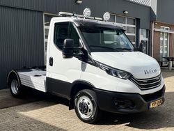 Wit Gebruikt 2023 Iveco Daily Van | € 45.950