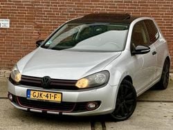 Grijs Gebruikt 2011 VW Golf VI R-line Hatchback | € 3.950 (Super prijs)