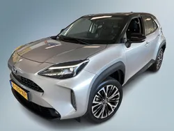 Grijs Gebruikt 2022 Toyota Yaris Cross Executive SUV | € 29.950 (Eerlijke prijs)
