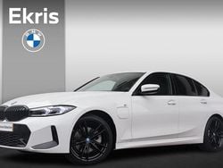 Wit Gebruikt 2024 BMW 330e M Sport Sedan | € 43.400 (Super prijs)