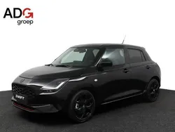 Zwart Nieuw 2025 Suzuki Swift Style Hatchback | € 27.999 (Iets duurder)