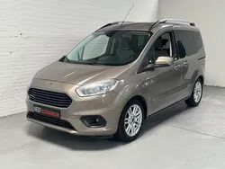 Bruin Gebruikt 2018 Ford Tourneo Connect Titanium MPV | € 11.999 (Super prijs)