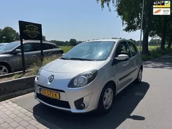 Grijs Gebruikt 2010 Renault Twingo Collection Hatchback | € 2.399 (Eerlijke prijs)