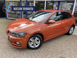 Oranje Gebruikt 2018 VW Polo Comfortline Hatchback | € 14.950 (Eerlijke prijs)