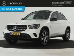 Wit Gebruikt 2020 Mercedes GLC300e Night SUV | € 41.950 (Eerlijke prijs)