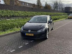 Zwart Gebruikt 2014 VW Golf VII Highline Hatchback | € 7.500 (Goede deal)