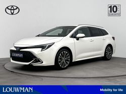 Wit Gebruikt 2025 Toyota Corolla Hybrid Business Edition Stationwagen | € 33.900