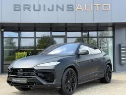 Zwart Gebruikt 2025 Lamborghini Urus SUV | € 437.950