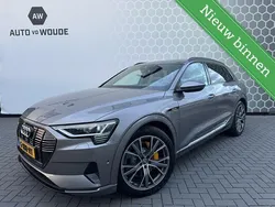 Grijs, metallic lak Gebruikt 2019 Audi e-tron Advanced Plus SUV | € 23.950 (Eerlijke prijs)