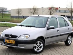 Grijs Gebruikt 2001 Citroën Saxo Hatchback | € 1.499 (Duur)