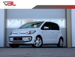 Wit Gebruikt 2013 VW up! high up! Hatchback | € 6.440 (Eerlijke prijs)