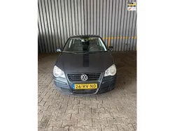 Blauw Gebruikt 2005 VW Polo Comfortline Hatchback | € 1.399 (Eerlijke prijs)