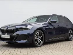 Blauw Gebruikt 2025 BMW i5 Comfort Edition Sedan | € 99.146