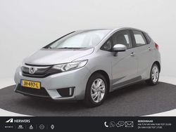 Tinted silver m (licht grijs) Gebruikt 2016 Honda Jazz Hatchback | € 12.485 (Eerlijke prijs)