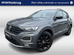 Grijs Gebruikt 2021 VW T-Roc Sport SUV | € 28.950 (Eerlijke prijs)