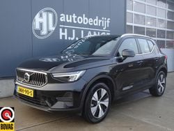 Zwart Gebruikt 2022 Volvo XC40 Core SUV | € 32.950 (Super prijs)