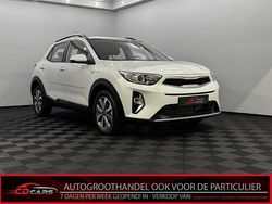 Wit Gebruikt 2024 Kia Stonic Start SUV | € 24.950 (Eerlijke prijs)