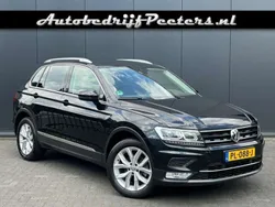 Zwart Gebruikt 2016 VW Tiguan Highline SUV | € 21.950 (Eerlijke prijs)