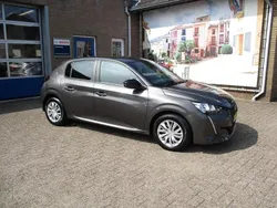 Grijs Gebruikt 2022 Peugeot 208 Active Hatchback | € 13.950 (Eerlijke prijs)