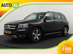 Zwart Gebruikt 2022 Mercedes GLB180 Luxury SUV | € 39.940 (Goede deal)