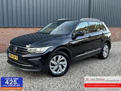 Zwart Gebruikt 2021 VW Tiguan Business SUV | € 26.495 (Super prijs)
