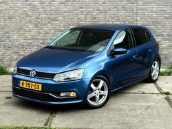 Blauw Gebruikt 2014 VW Polo Edition Hatchback | € 6.450 (Super prijs)
