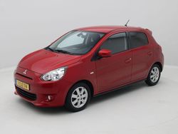 Rood Gebruikt 2015 Mitsubishi Space Star Hatchback | € 6.850 (Eerlijke prijs)