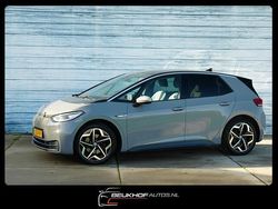 Grijs (metallic) Gebruikt 2020 VW ID.3 Hatchback | € 16.350 (Eerlijke prijs)