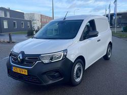 Wit Gebruikt 2023 Renault Kangoo MPV | € 22.750 (Eerlijke prijs)