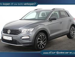 Grijs Gebruikt 2020 VW T-Roc Style SUV | € 18.700 (Goede deal)
