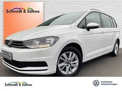 Wit Gebruikt 2022 VW Touran Comfortline MPV | € 36.207