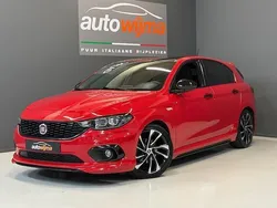 Rood Gebruikt 2019 Fiat Tipo Sport Hatchback | € 16.950 (Eerlijke prijs)