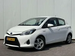 Wit Gebruikt 2012 Toyota Yaris Hybrid Hatchback | € 9.995 (Eerlijke prijs)
