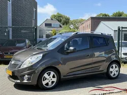 Bruin Gebruikt 2011 Chevrolet Spark LT Hatchback | € 2.999 (Eerlijke prijs)