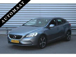 Grijs Gebruikt 2019 Volvo V40 Momentum Stationwagen | € 16.450 (Goede deal)
