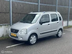 Grijs Gebruikt 2003 Suzuki Wagon R GLS Hatchback | € 1.399 (Eerlijke prijs)