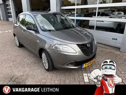 Grijs Gebruikt 2014 Lancia Ypsilon Hatchback | € 5.945 (Eerlijke prijs)